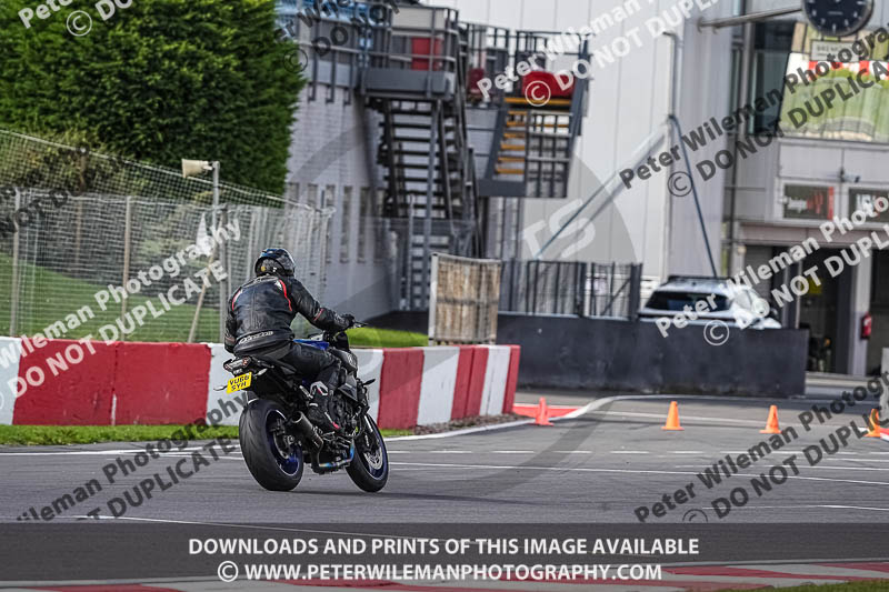 donington no limits trackday;donington park photographs;donington trackday photographs;no limits trackdays;peter wileman photography;trackday digital images;trackday photos